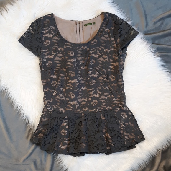 {tl} The Letter Top - Picture 2 of 6